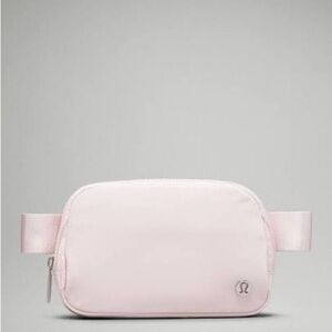 lululemon belt bag 1l